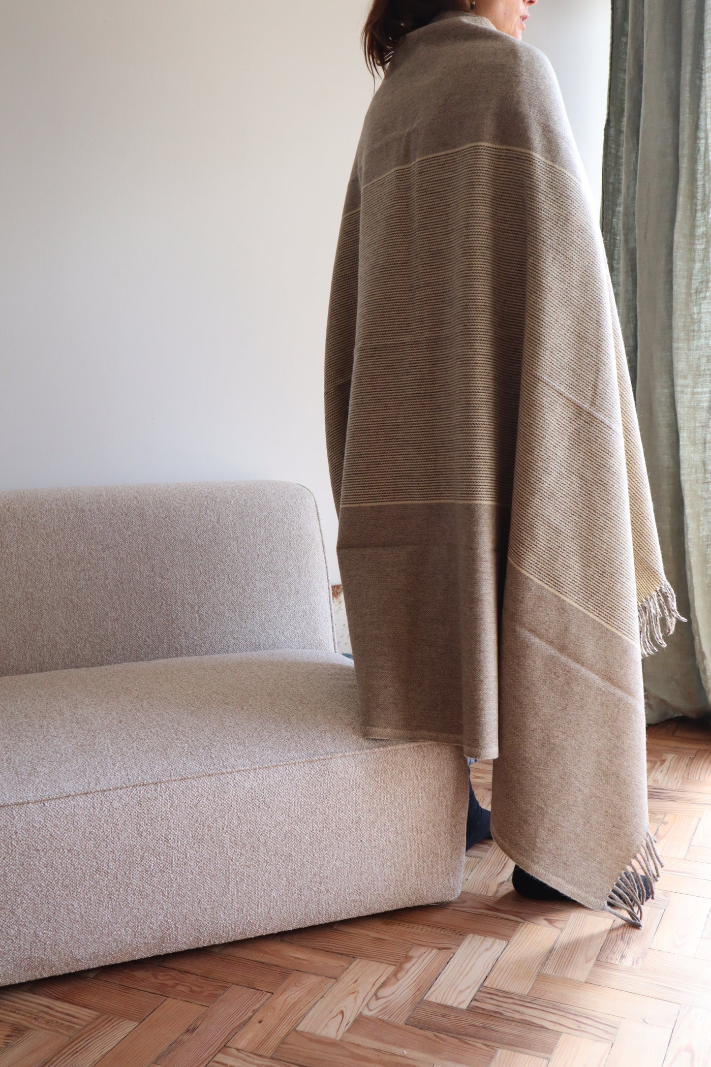 Wolldecke "minimal" | hell & dunkel