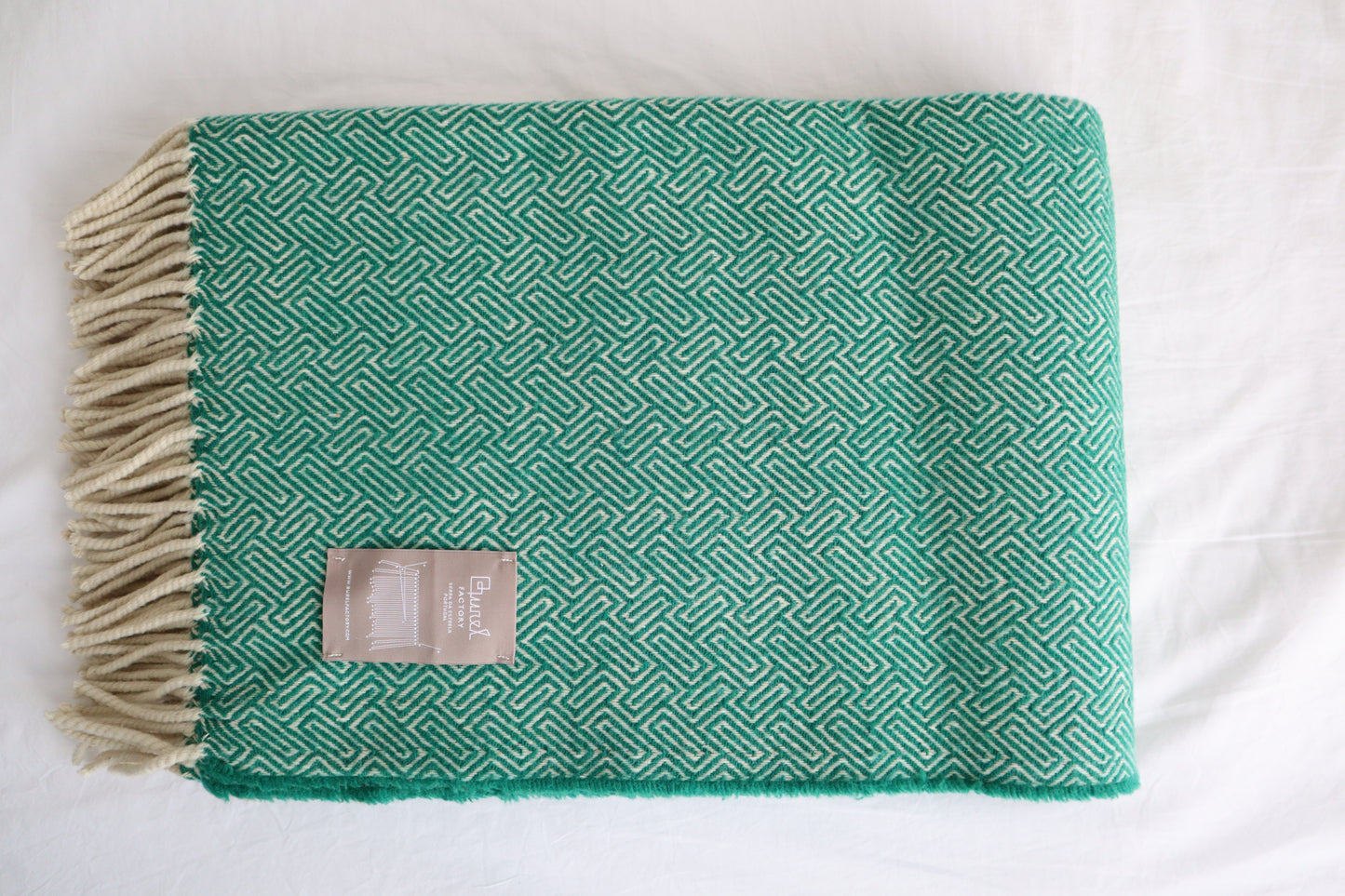Wolldecke "labirinto" | grün & olive