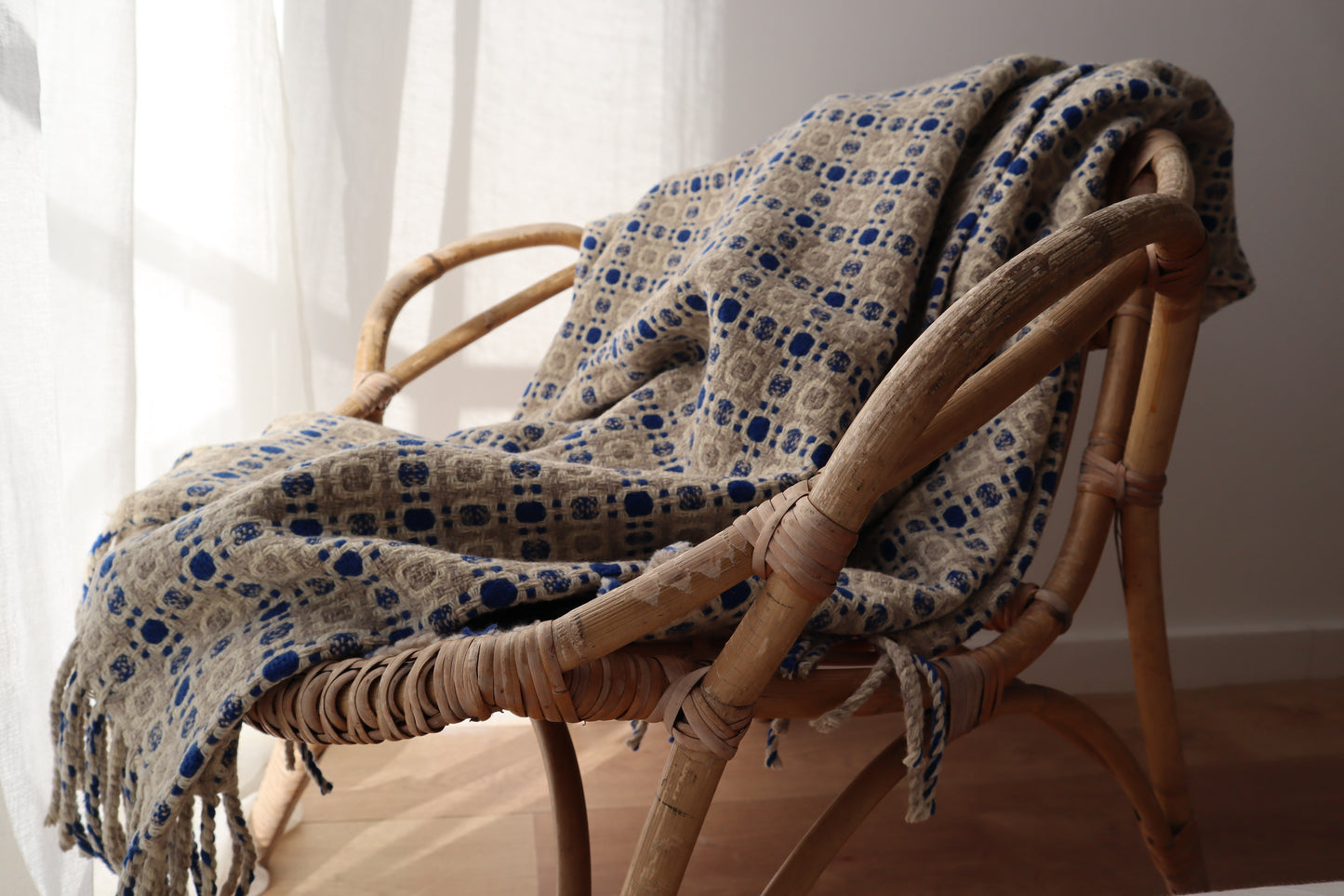 Wool blanket "vintage 1974" | blue-burgundy