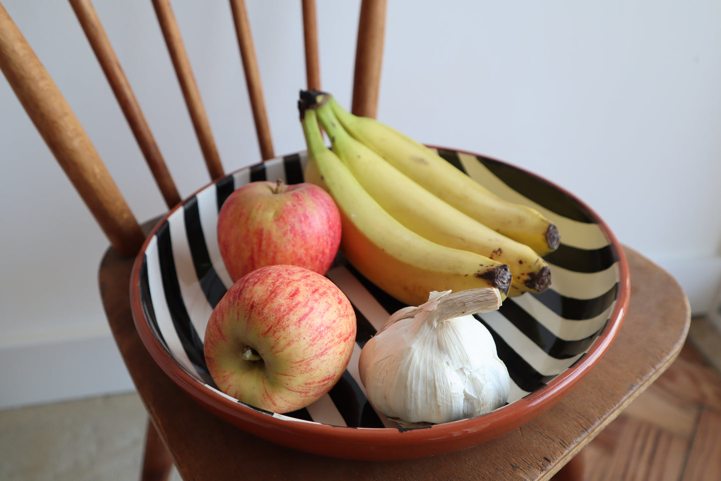 large bowl | stripe | black and white