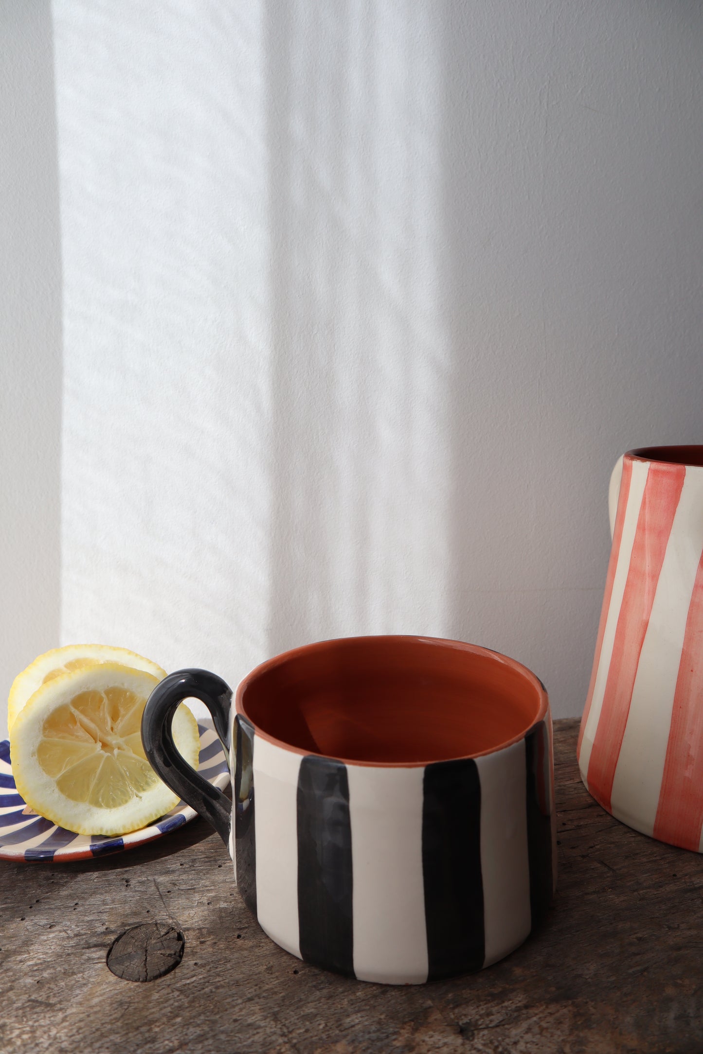 Large mug | stripe | black and white