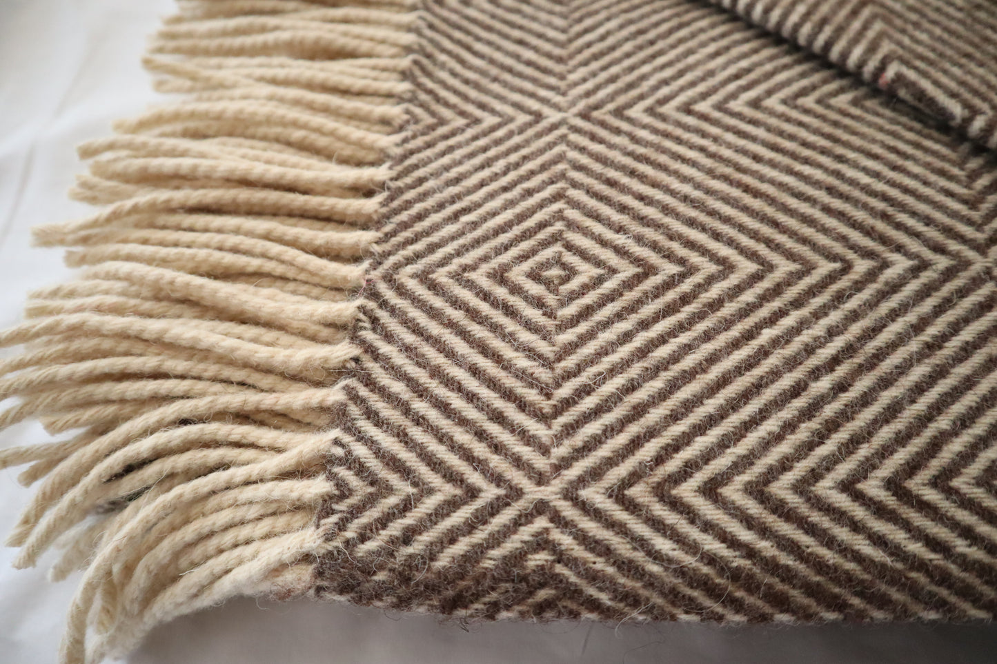 wool blanket "diamond" | lighter brown