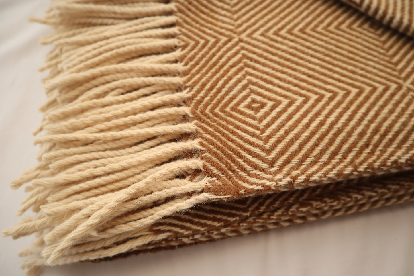 wool blanket "diamond" | golden brown