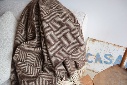 wool blanket "diamond" | darker brown