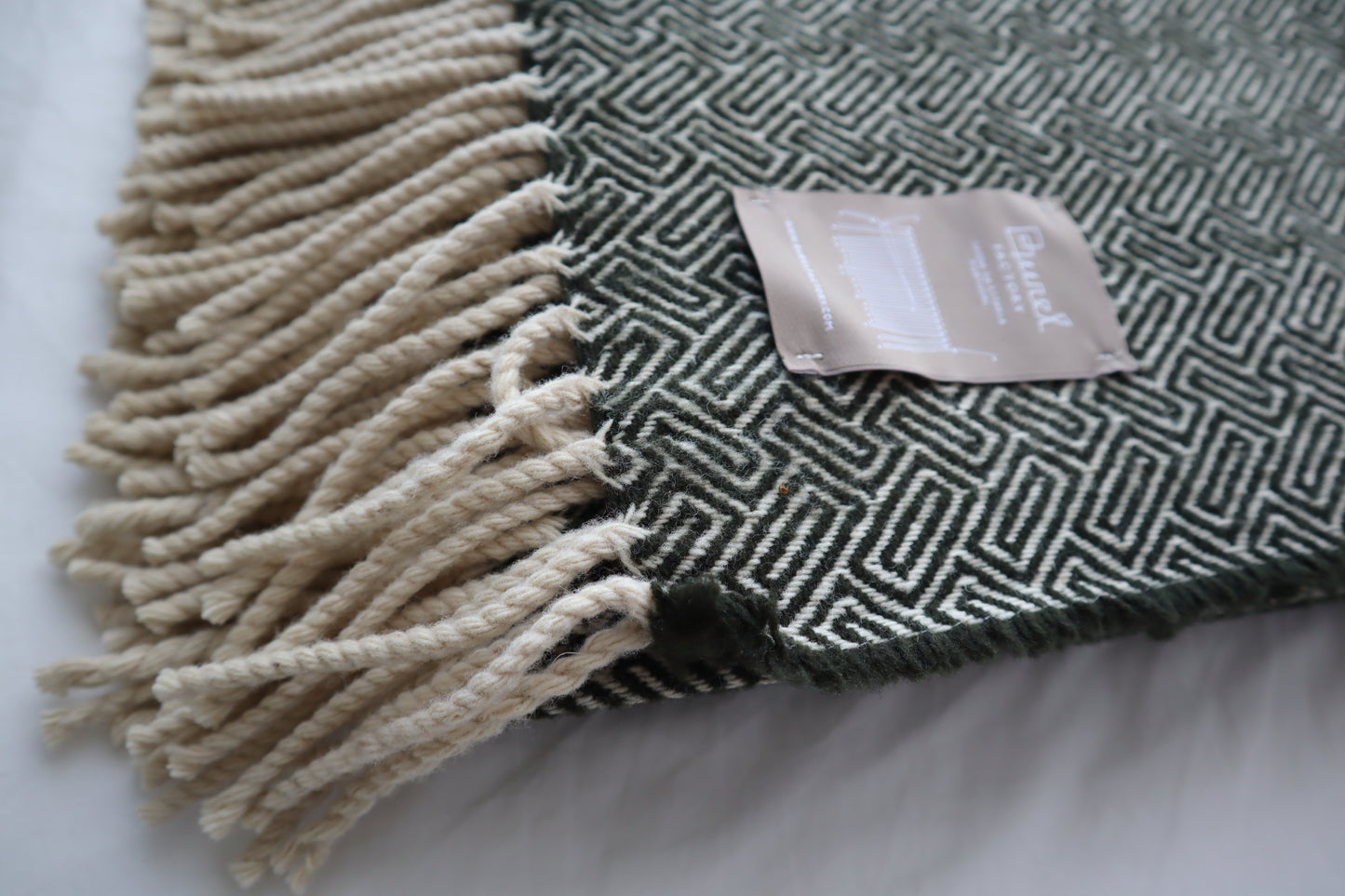 wool blanket "labirinto" | olive green